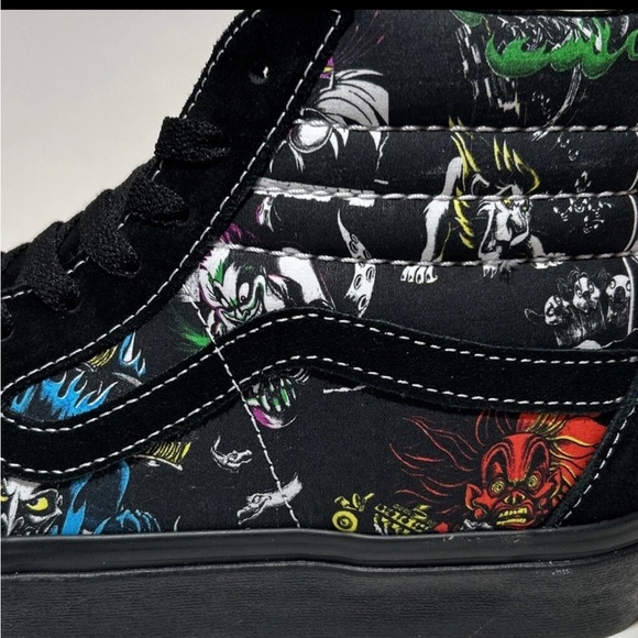 Vans Disney Sk8-Hi Villains Sneakers, Limited Edition- NWOB - Picture 9 of 10